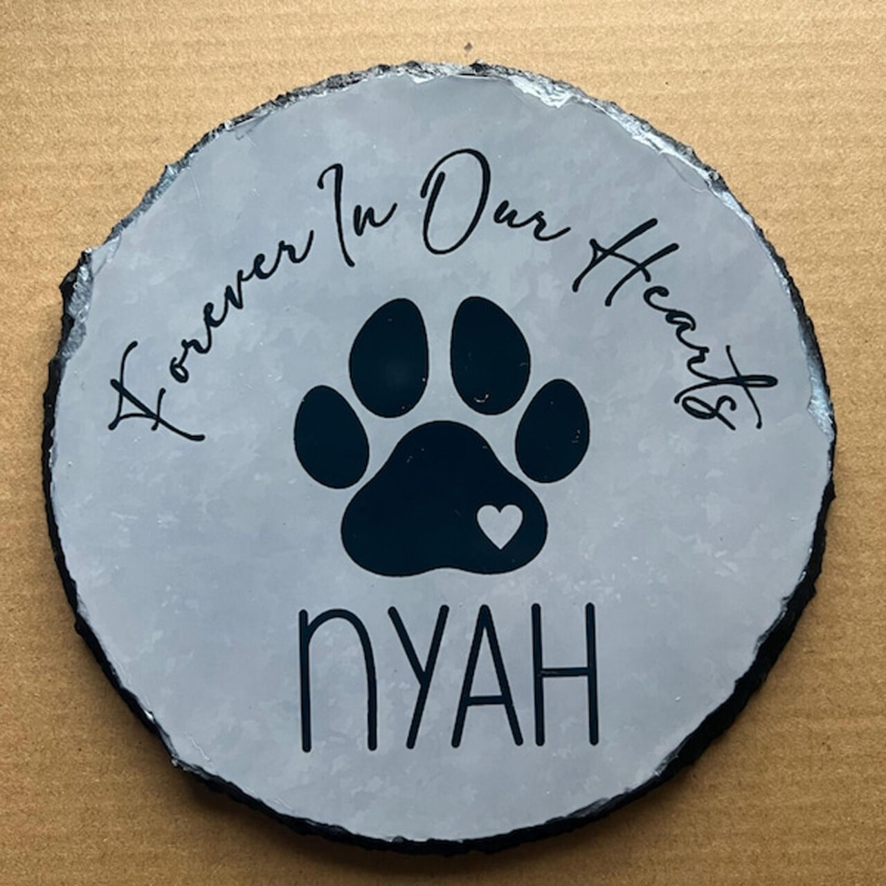 Personalized Pet Memorial Stone – Forever in Our Hearts Paw Print Grave Marker - Memorial Gift for Dog Loss - Sympathy Pet Tribute Stone